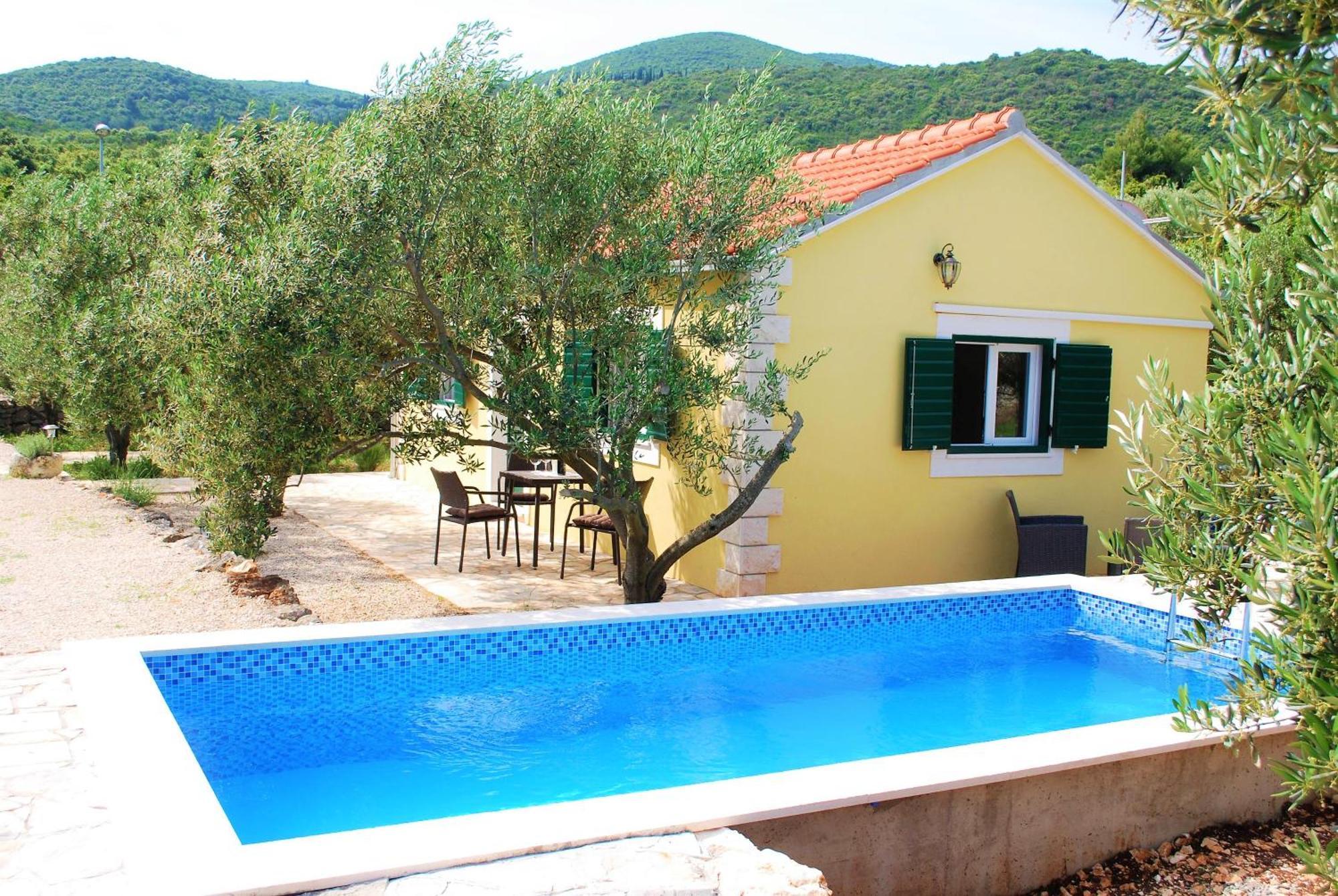 RačišćeVineyard House & Olive Grove House别墅 外观 照片